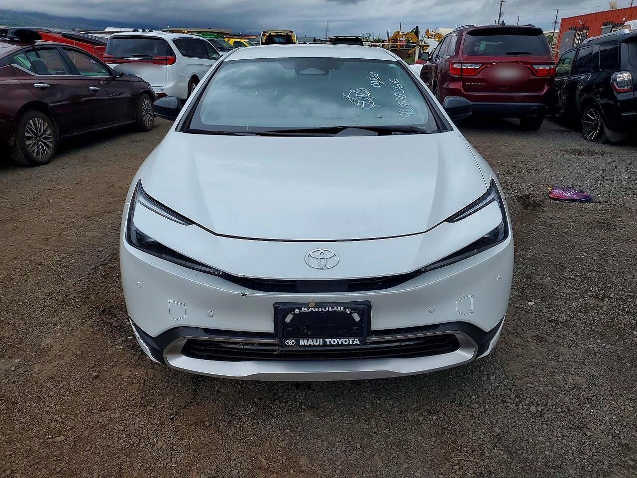 2024 Toyota Prius Prime - Image 5