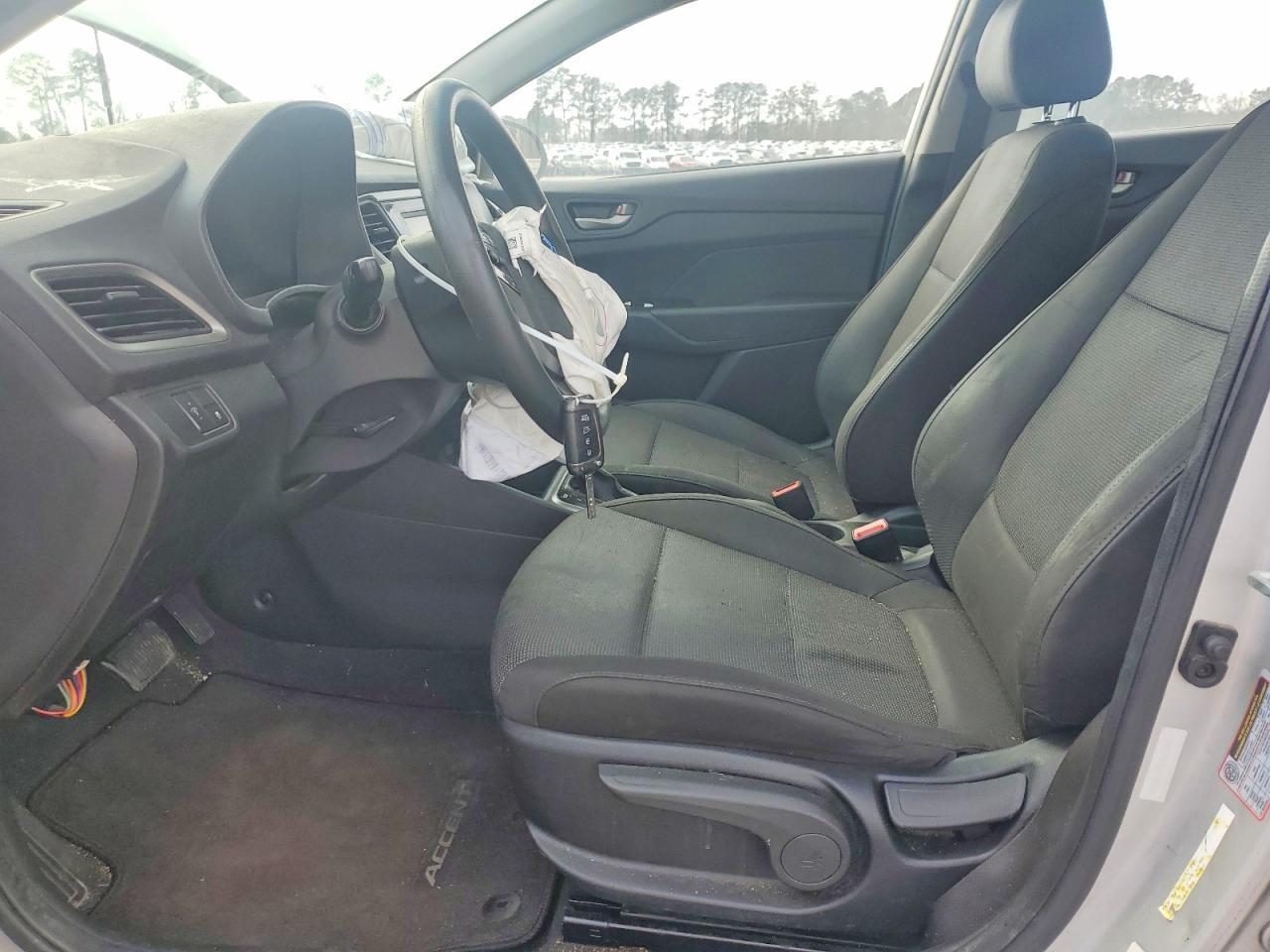 2018 Hyundai Accent Se - Фото 7