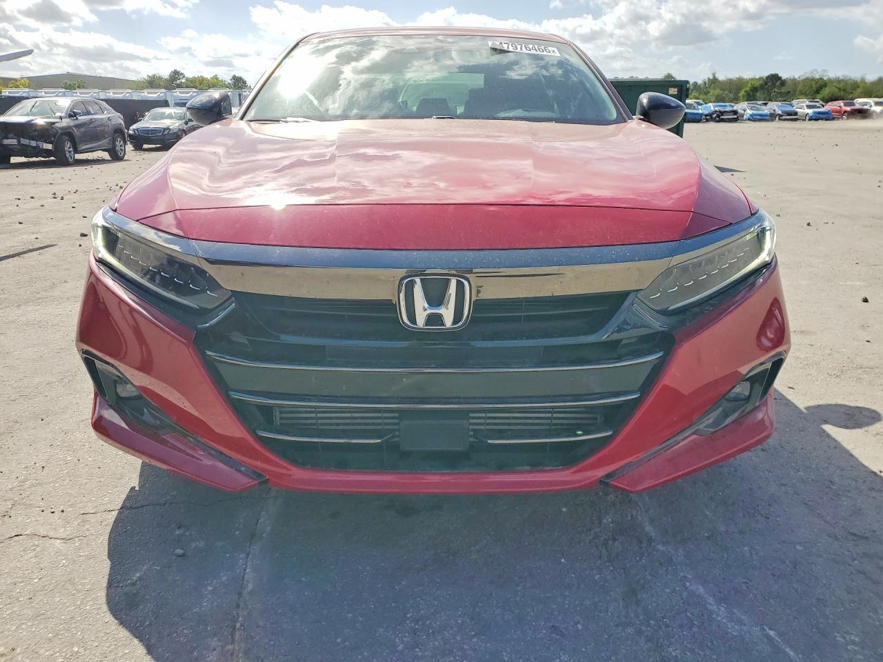 2022 Honda Accord Sport - Image 5
