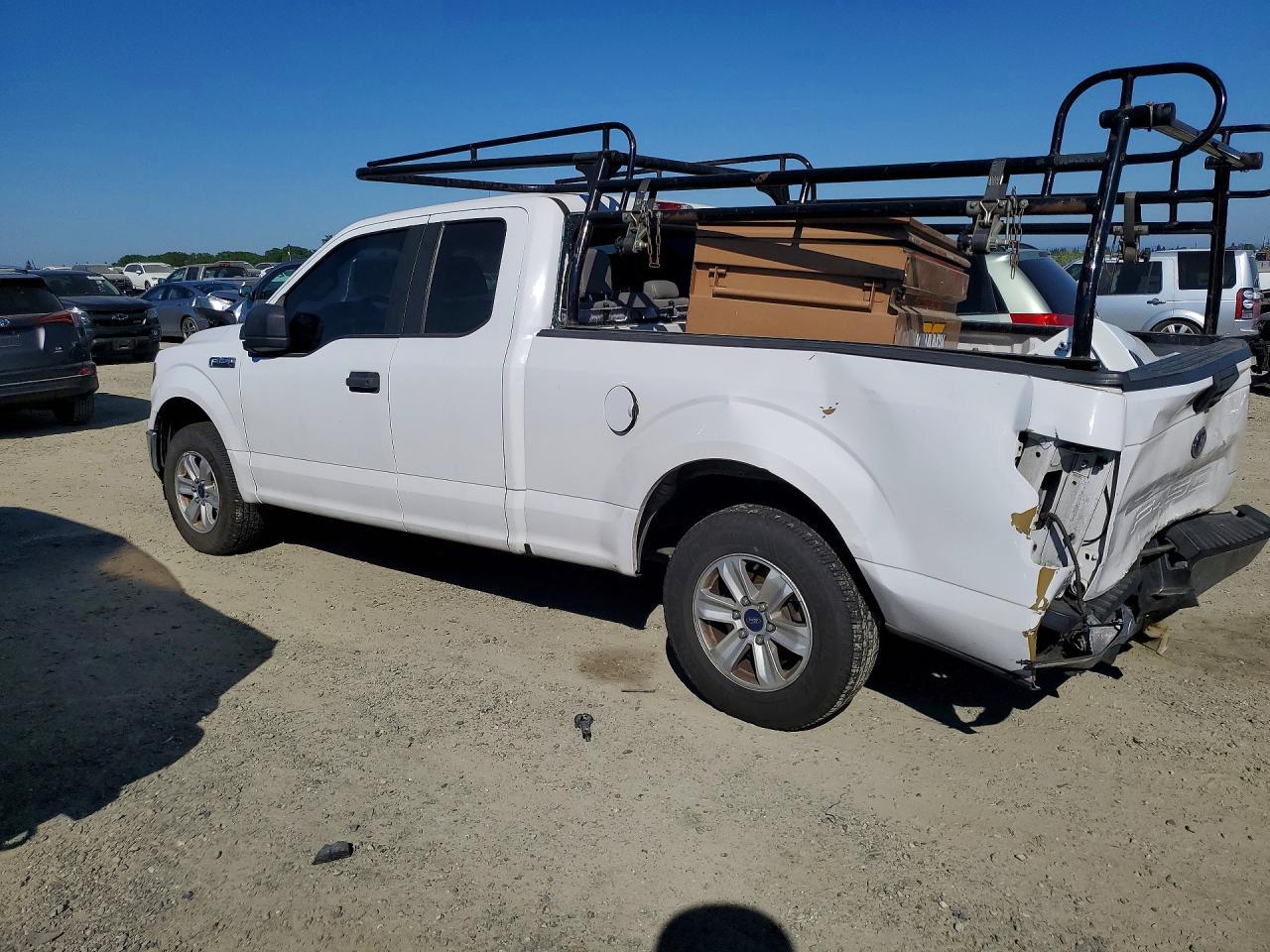 2018 Ford F150 Super Cab - Image 2