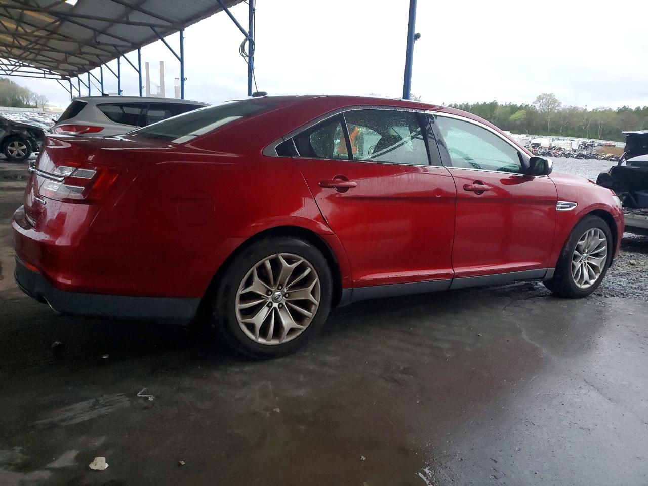 2013 Ford Taurus - Image 3