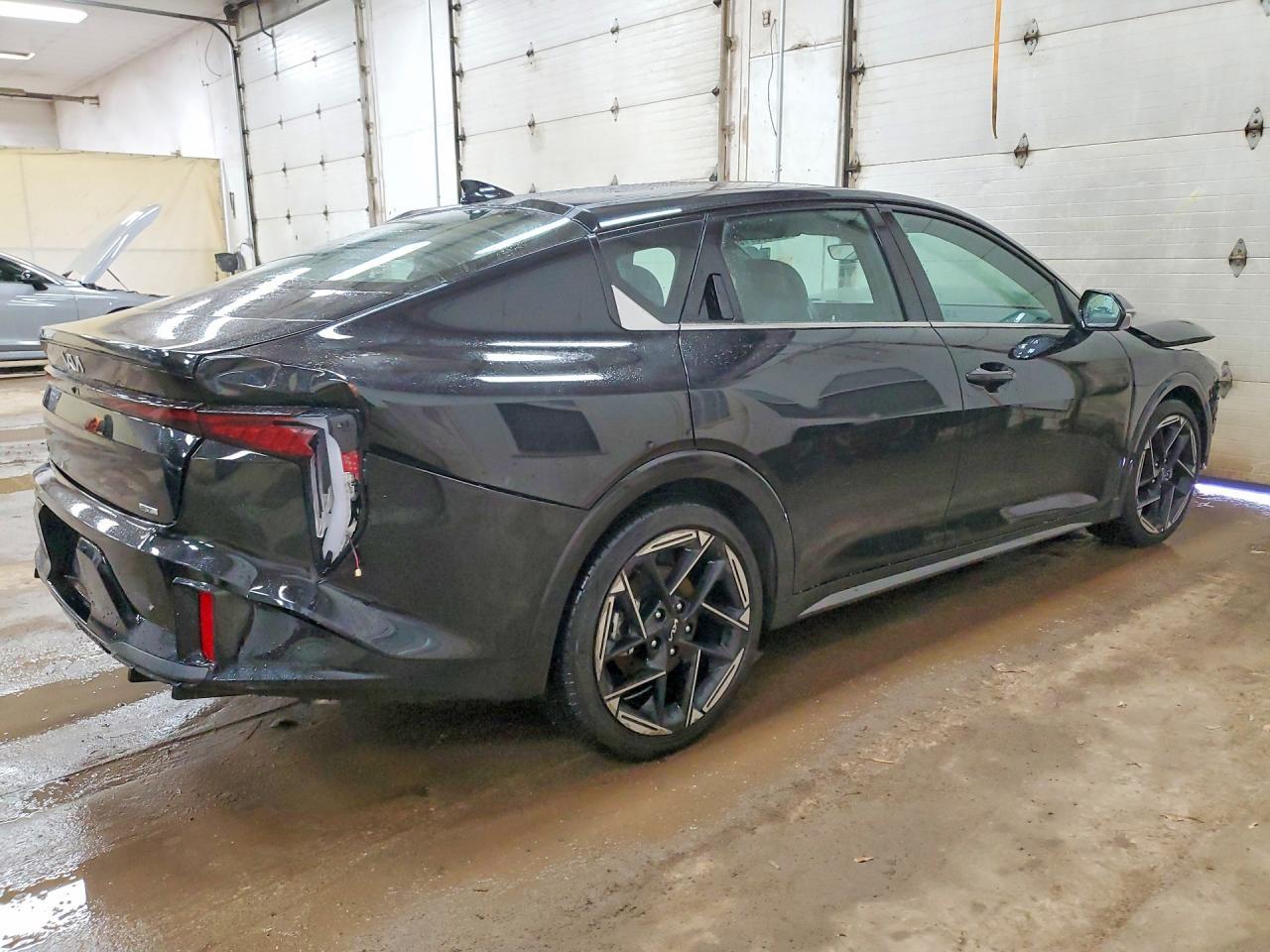 2025 Kia K4 Gt-Line - Фото 3