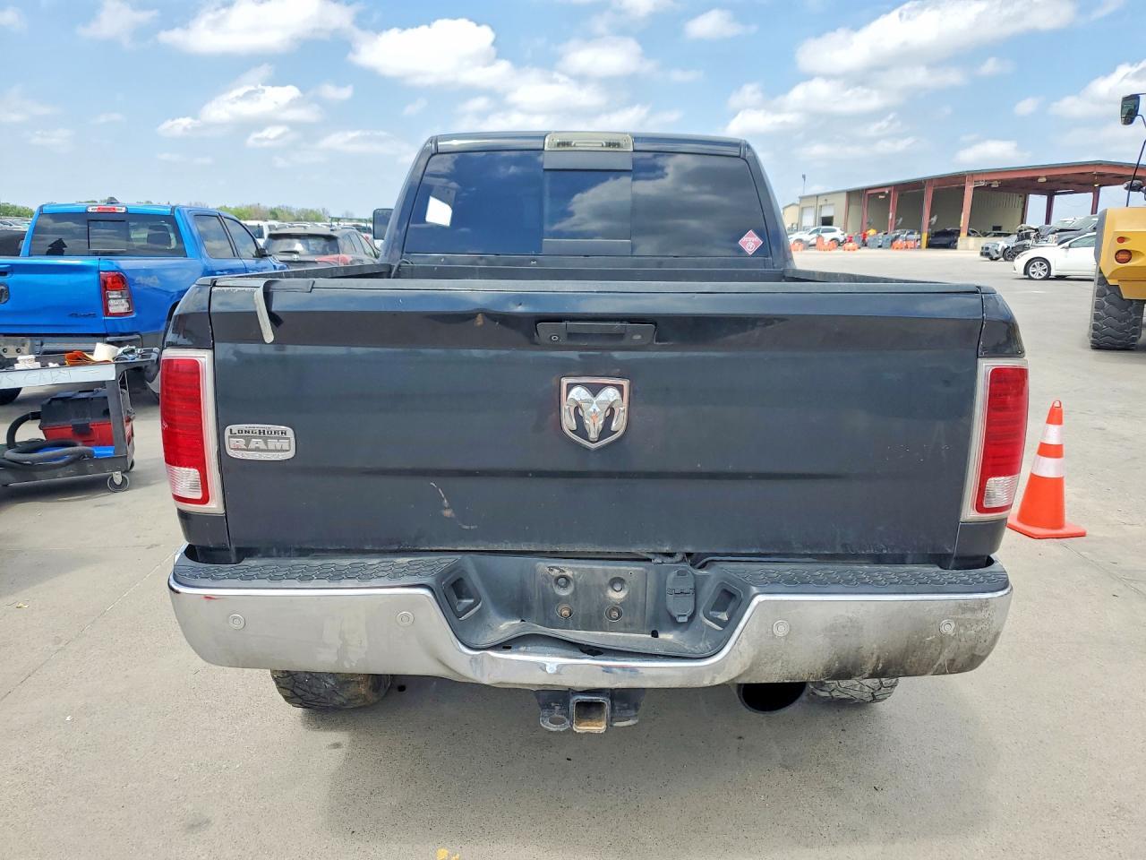 2016 Ram 2500 Longhorn - Фото 6