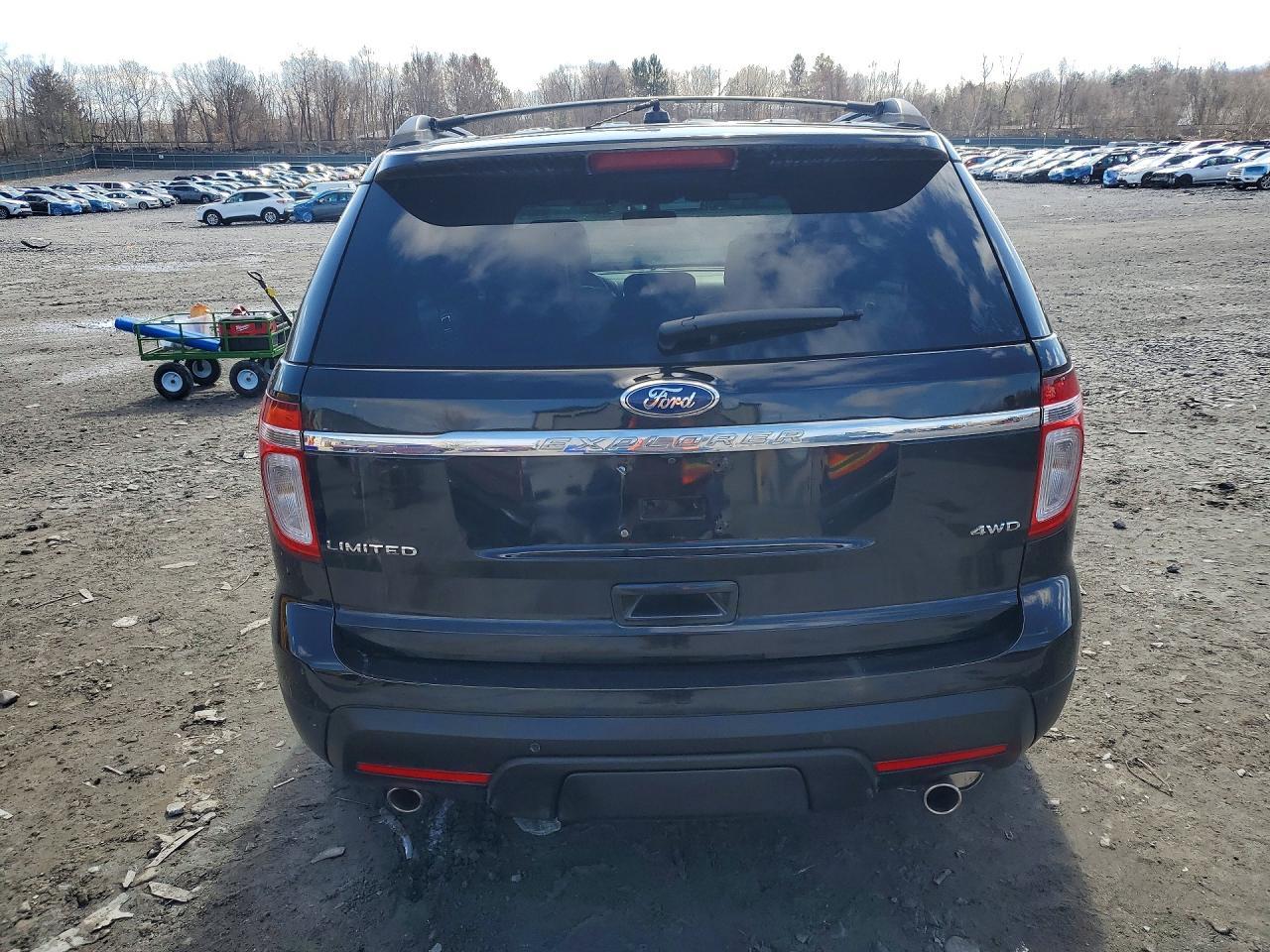 2011 Ford Explorer Limited - Image 6