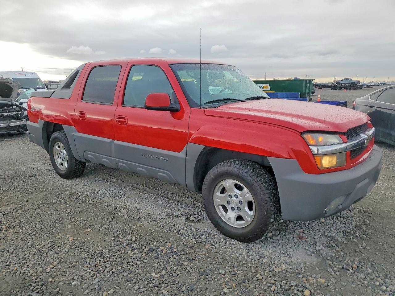 2002 Chevrolet Avalanche C1500 - Image 4