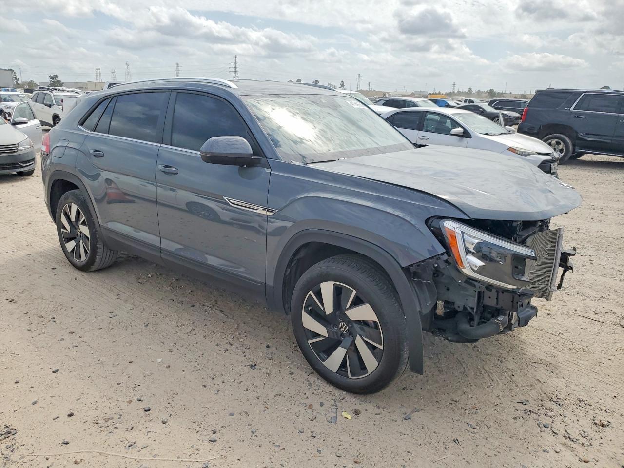 2025 Volkswagen Atlas Cross Sport Se - Фото 4