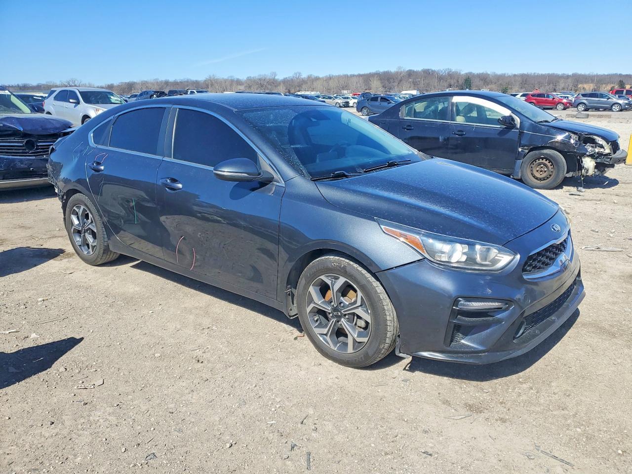 2020 Kia Forte Ex - Фото 4