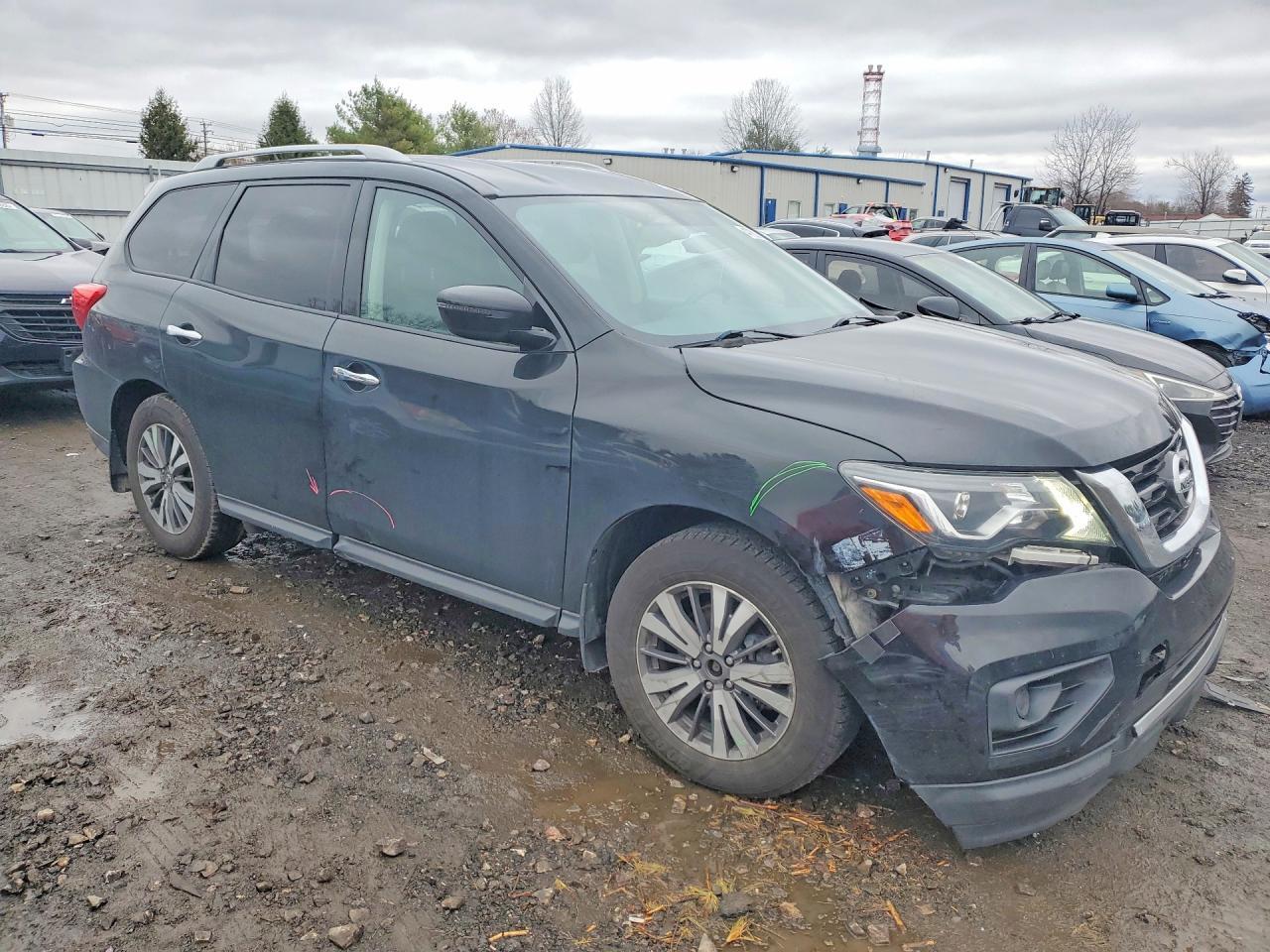 2017 Nissan Pathfinder S - Фото 4