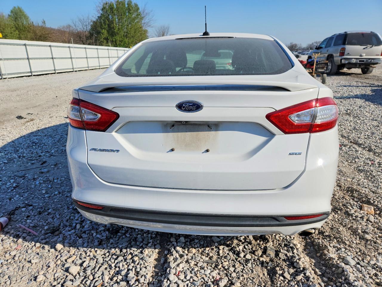 2015 Ford Fusion Se - Фото 6