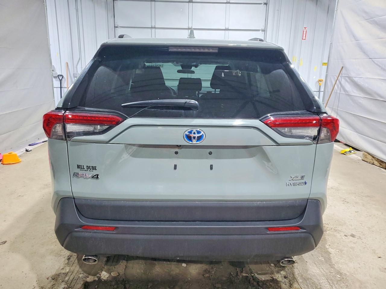 2023 Toyota Rav4 Hybrid Xle - Image 6