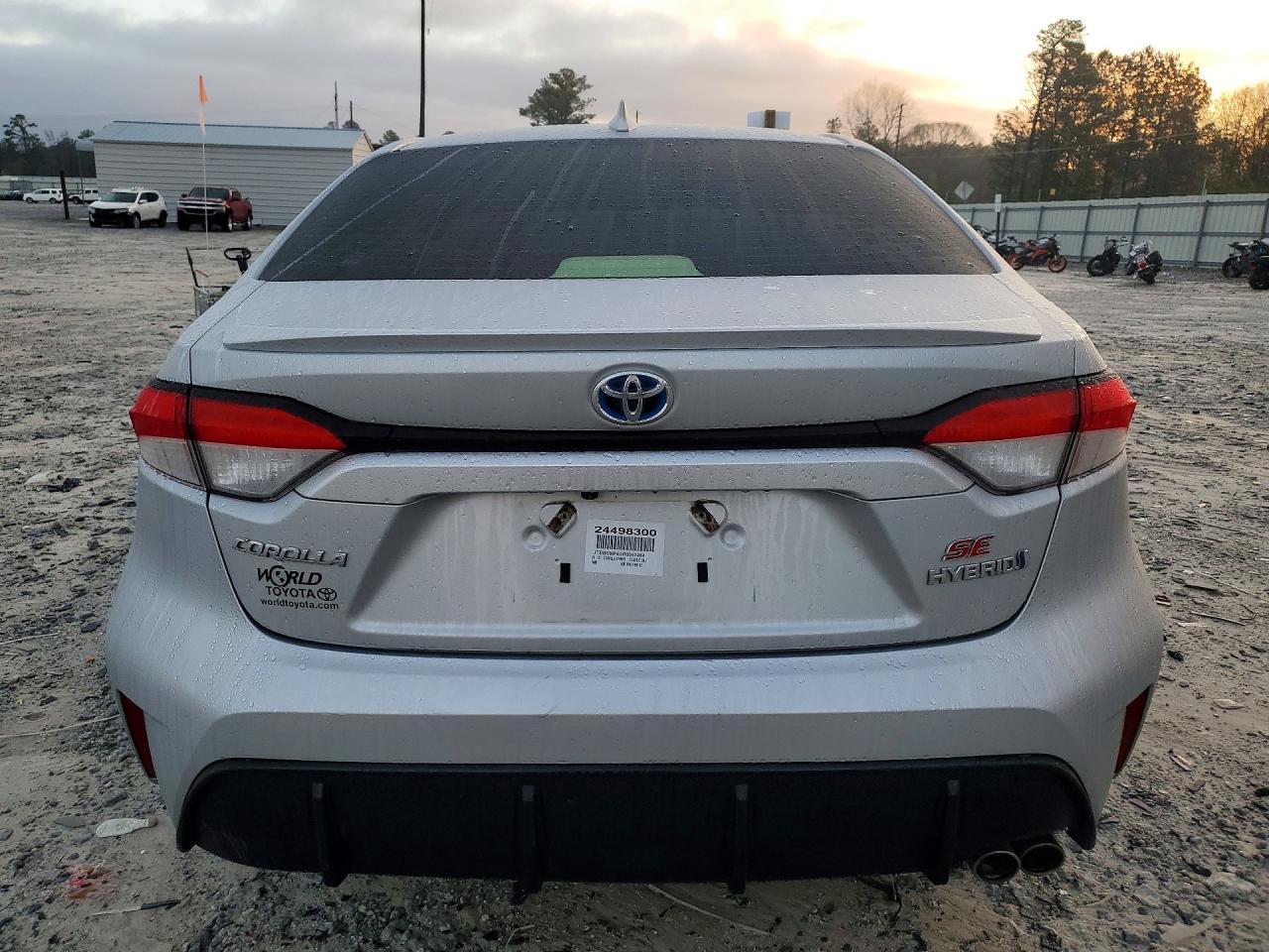 2024 Toyota Corolla Hybrid Se - Фото 6