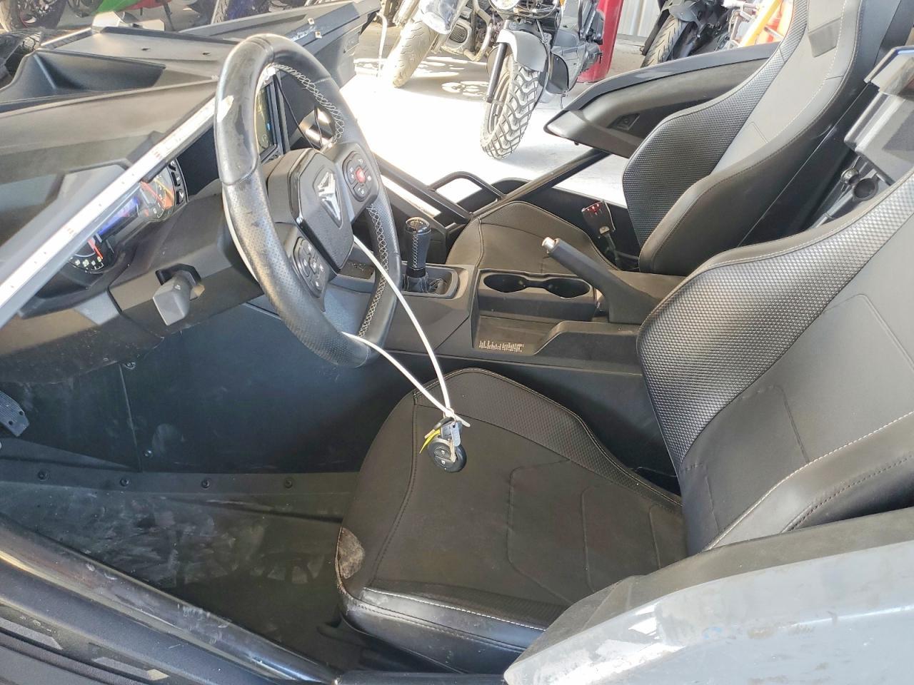 2023 Pols Slingshot - Фото 7