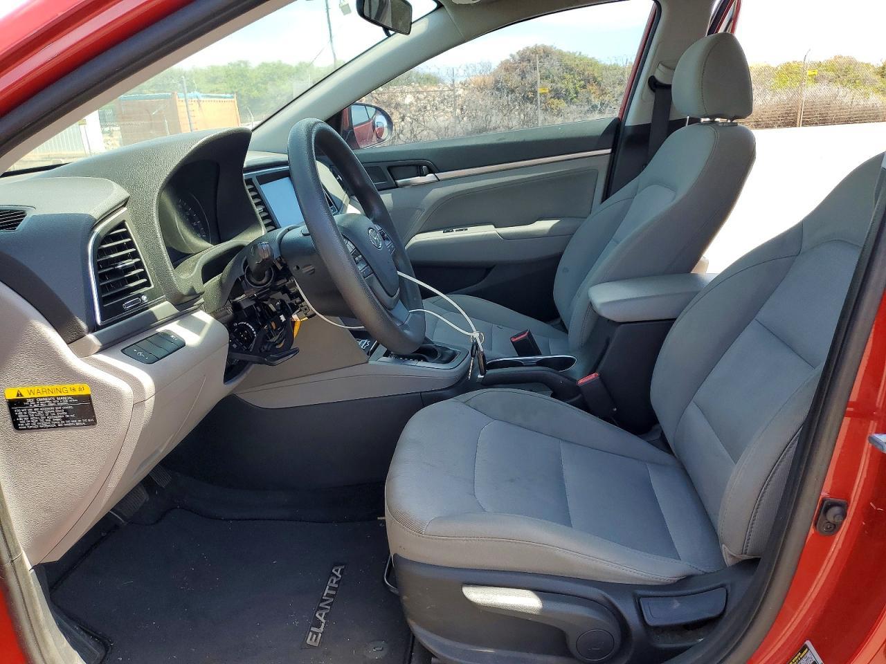 2017 Hyundai Elantra Se - Image 7