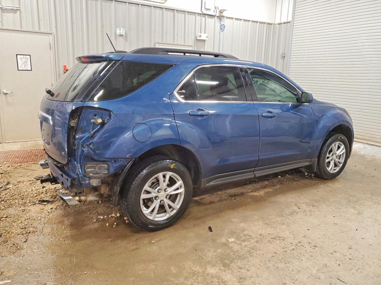 2017 Chevrolet Equinox Lt - Image 3
