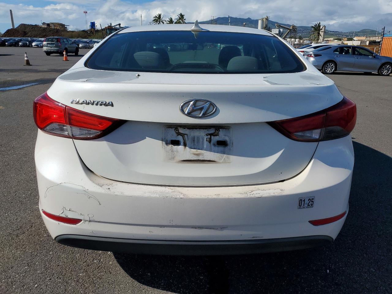 2014 Hyundai Elantra Se - Image 6