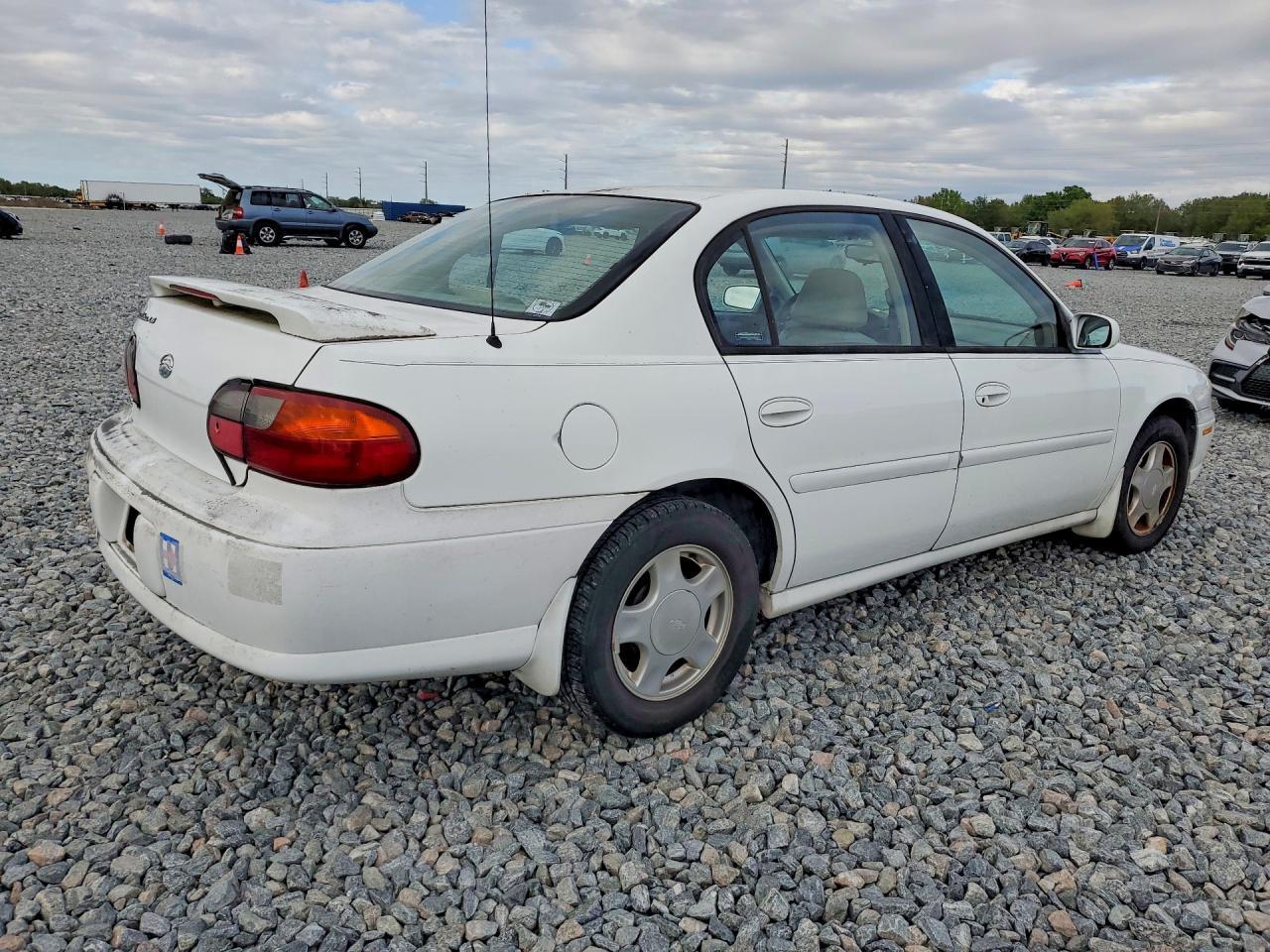 2000 Chevrolet Malibu Ls - Фото 3