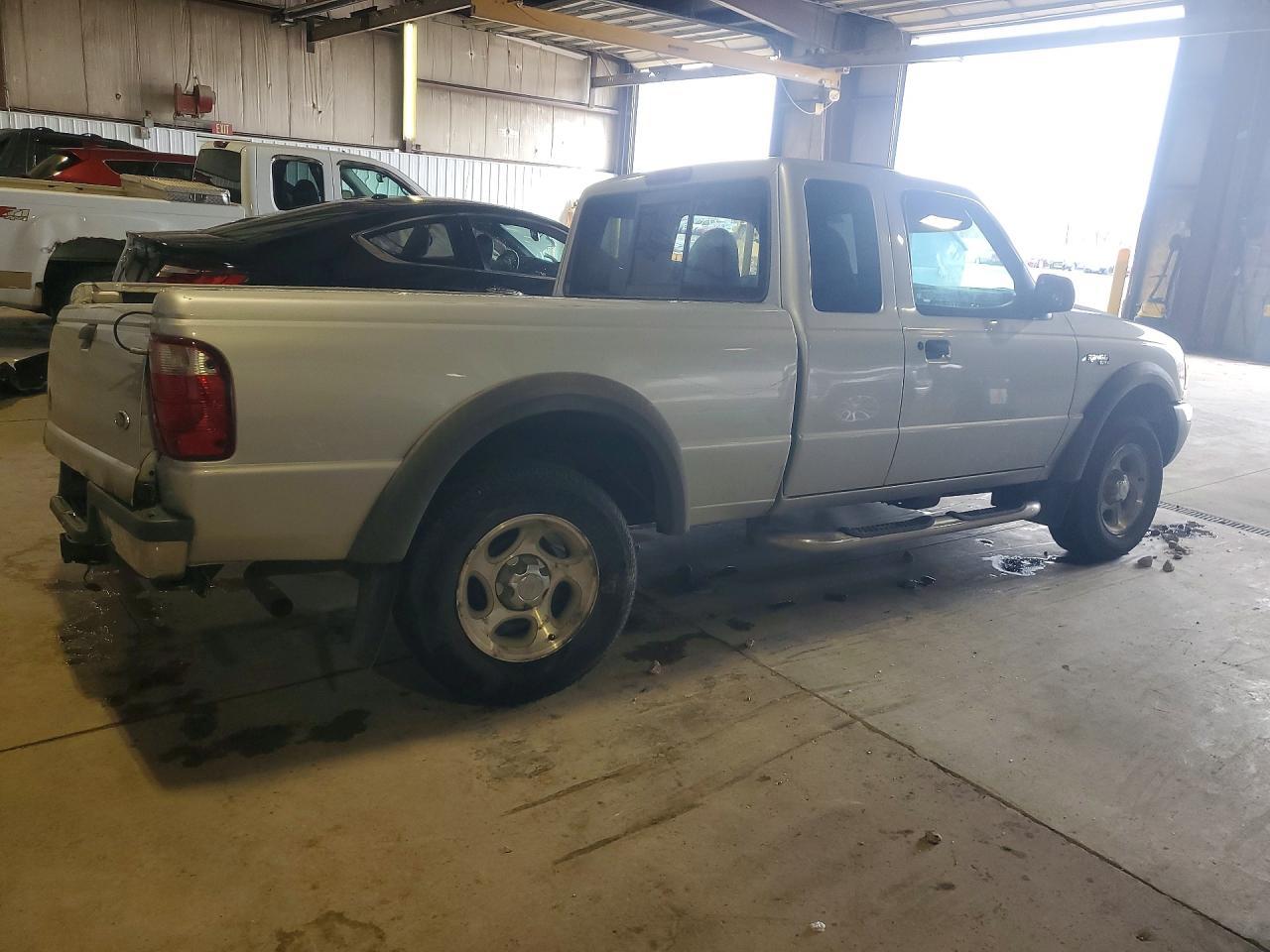 2002 Ford Ranger Super Cab - Фото 3