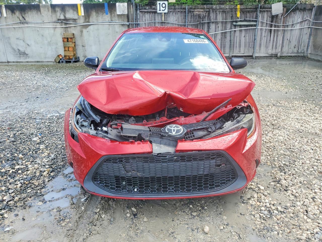 2020 Toyota Corolla Le - Image 5