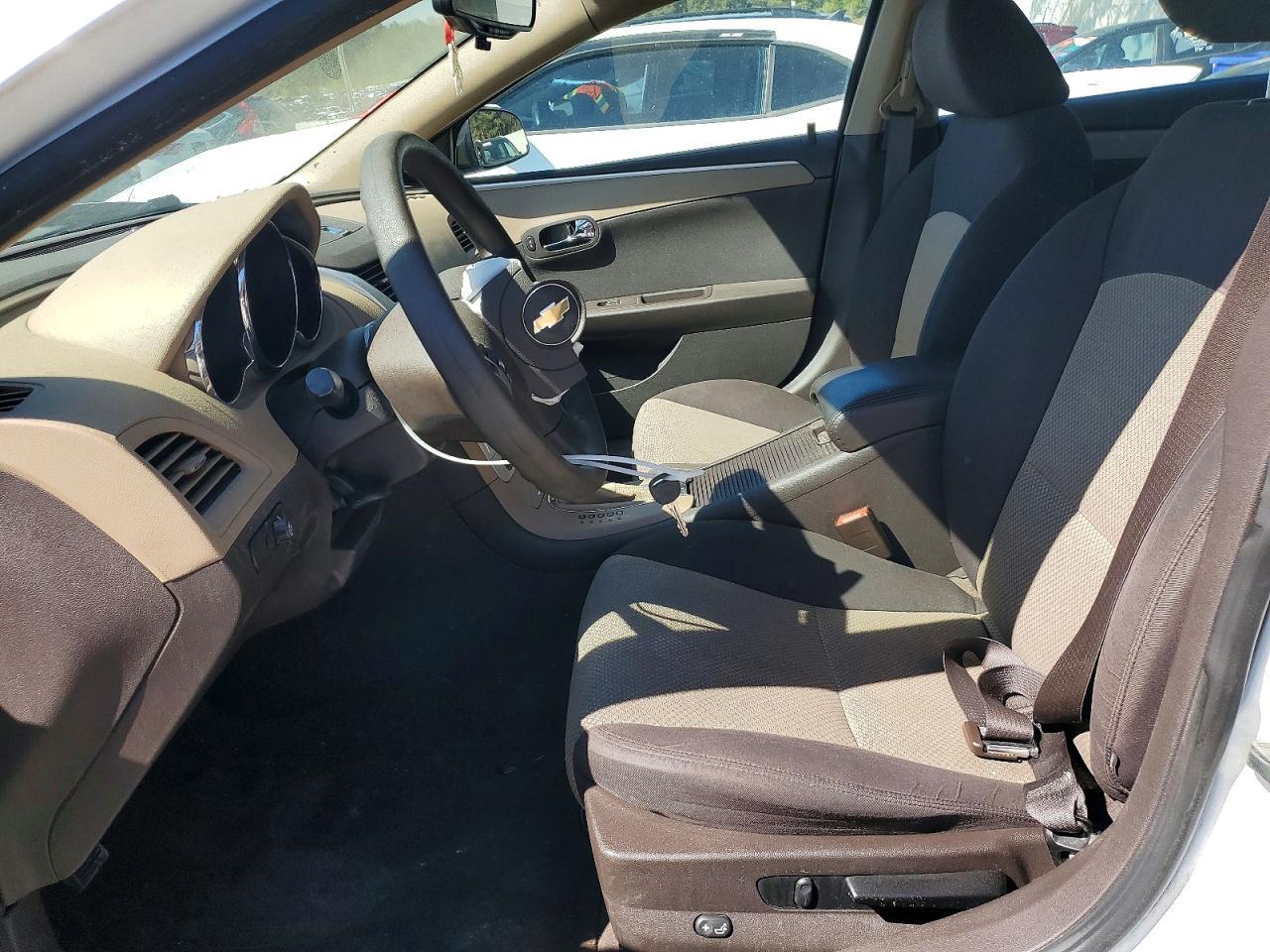 2012 Chevrolet Malibu Ls - Фото 7