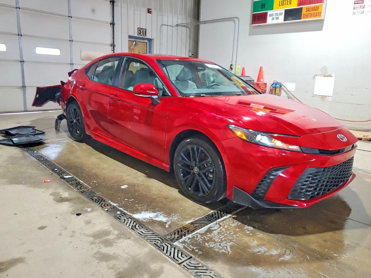 2025 Toyota Camry Se - Image 4