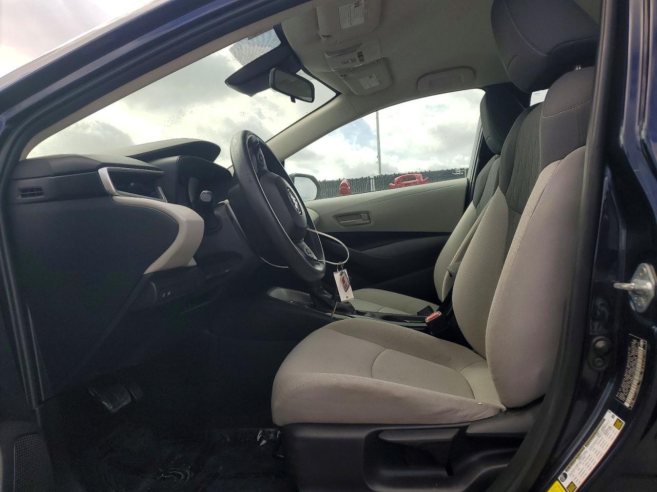 2022 Toyota Corolla Le - Фото 7