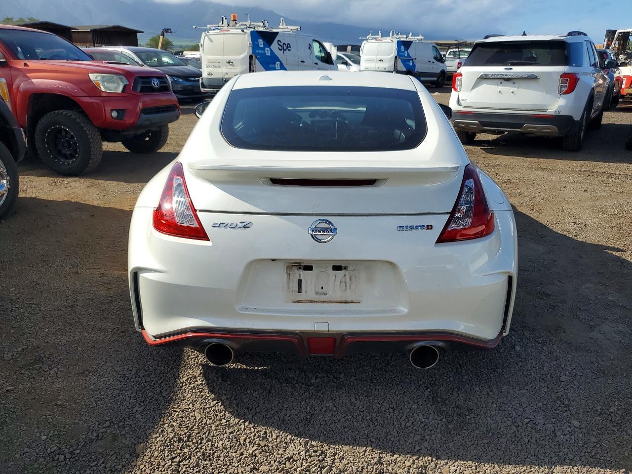 2020 Nissan 370Z Nismo - Image 6