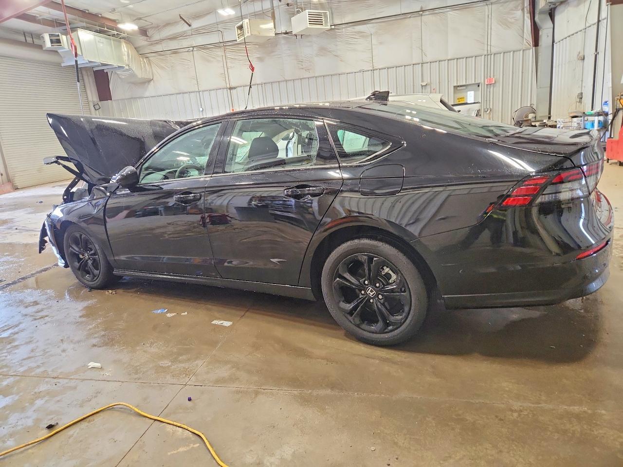 2025 Honda Accord Se - Фото 2