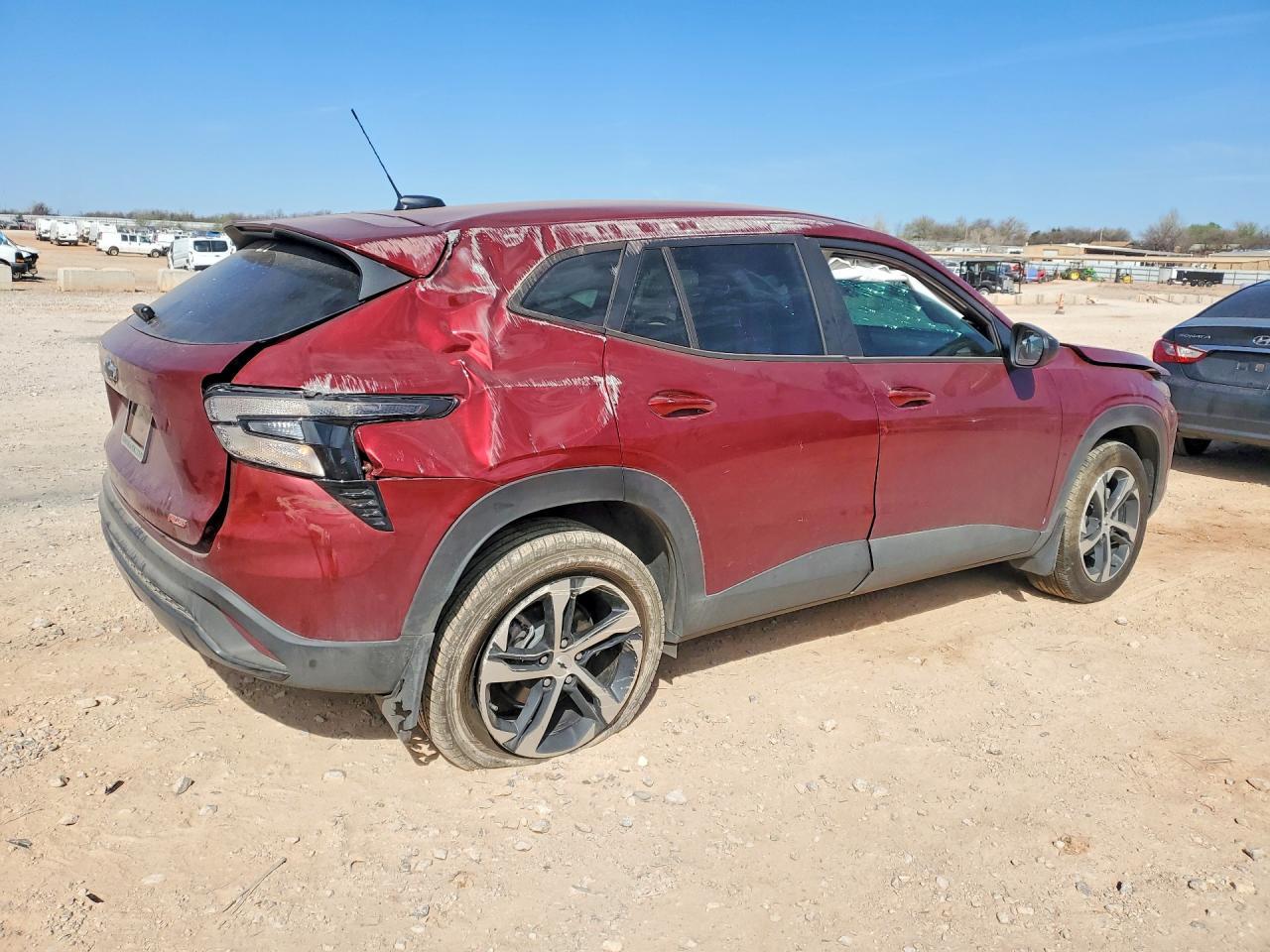 2025 Chevrolet Trax 1Rs - Фото 3