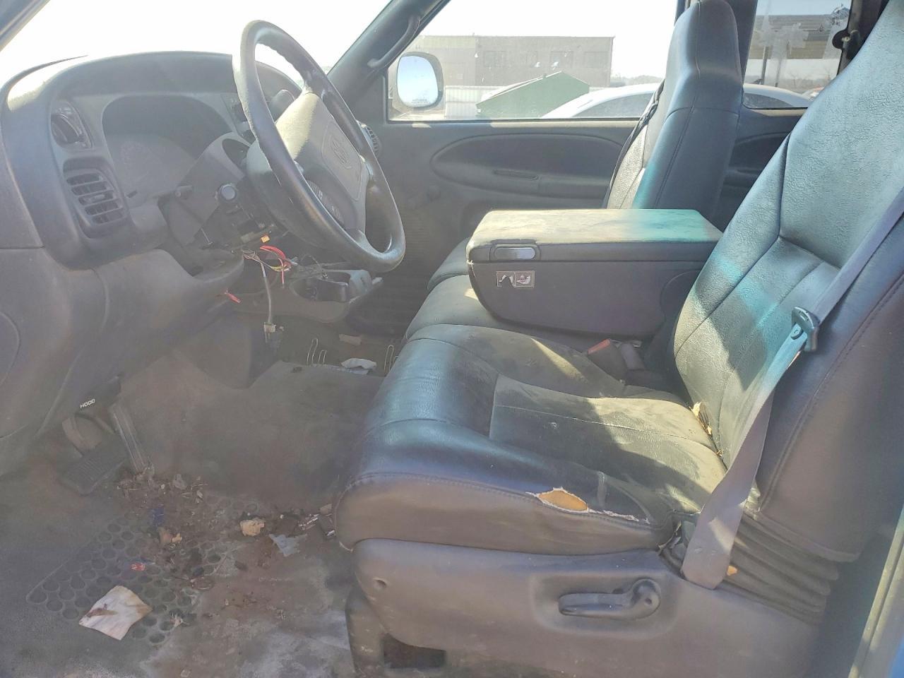 2001 Dodge Ram 1500 - Фото 7