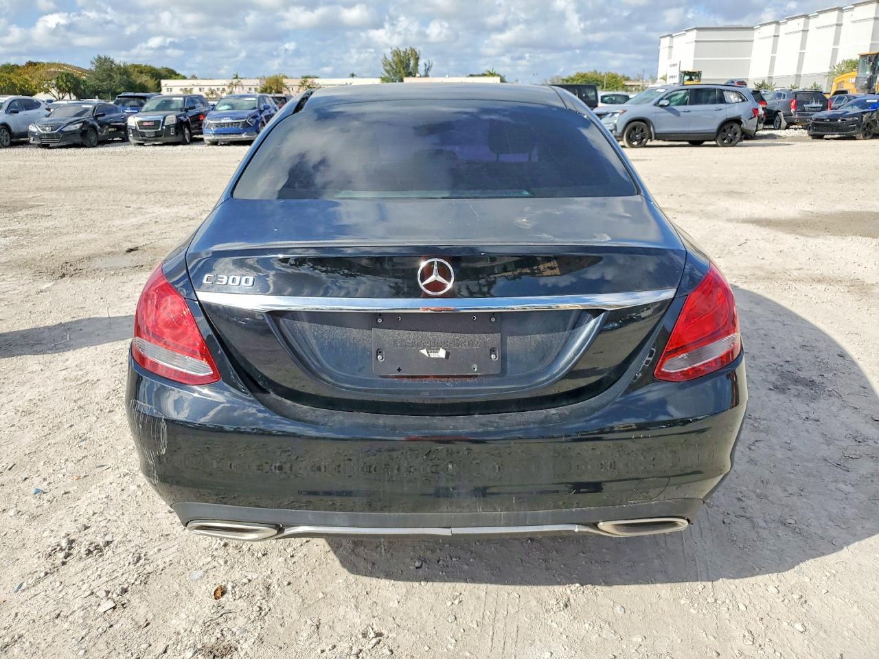 2018 Mercedes-Benz C 300 - Image 6