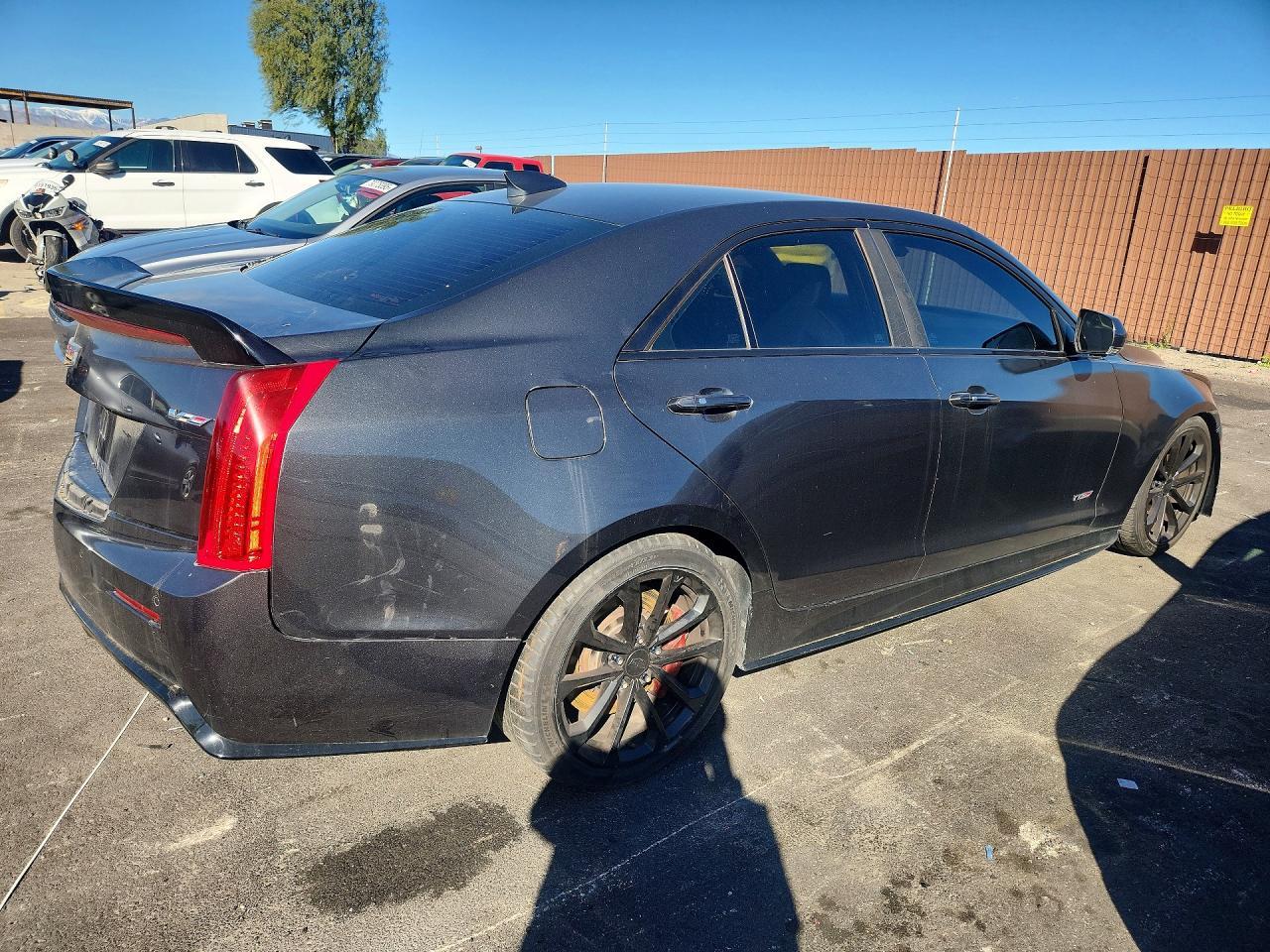 2016 Cadillac Ats-V - Фото 3