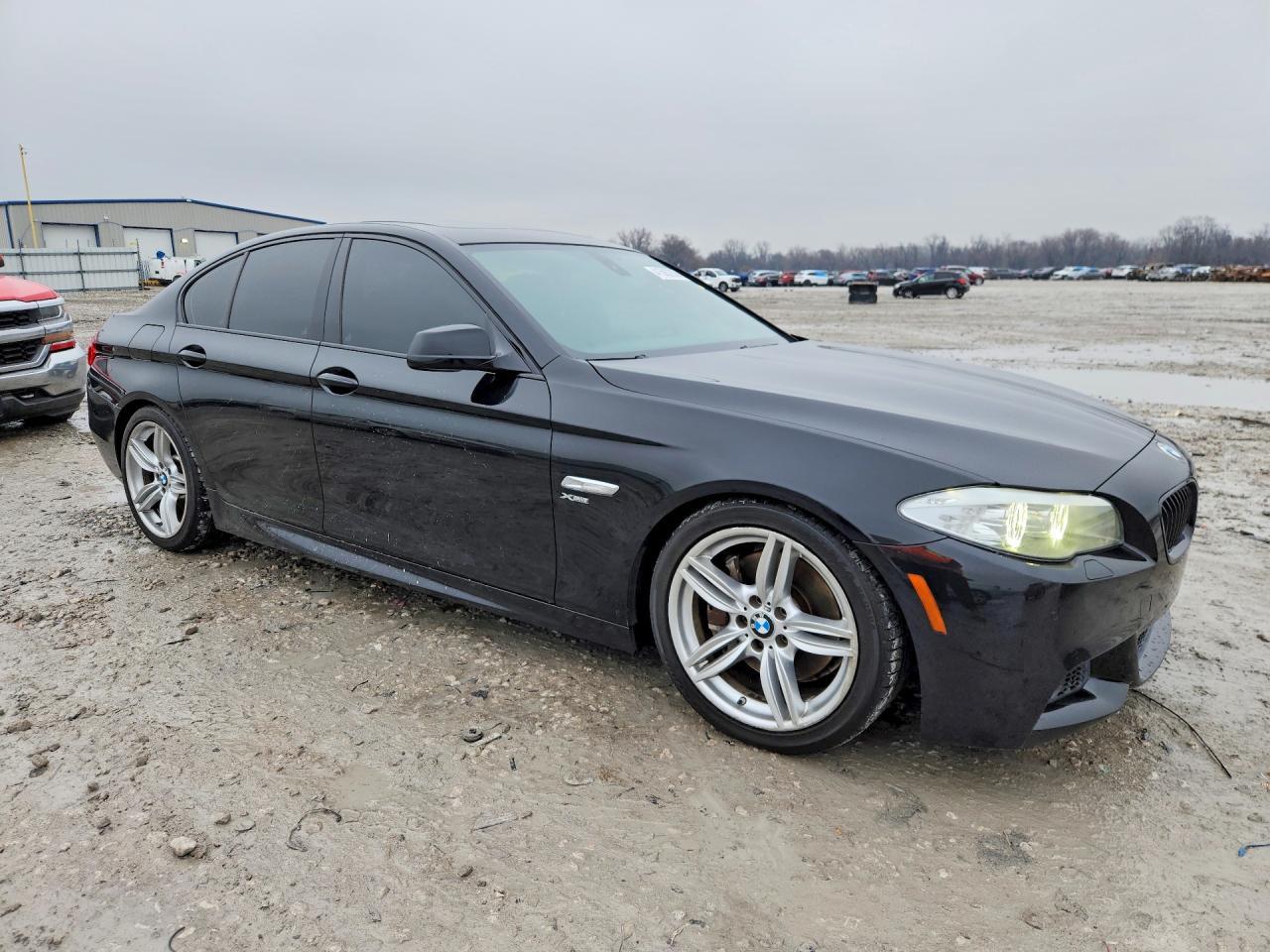 2011 BMW 550I xDrive - Image 4