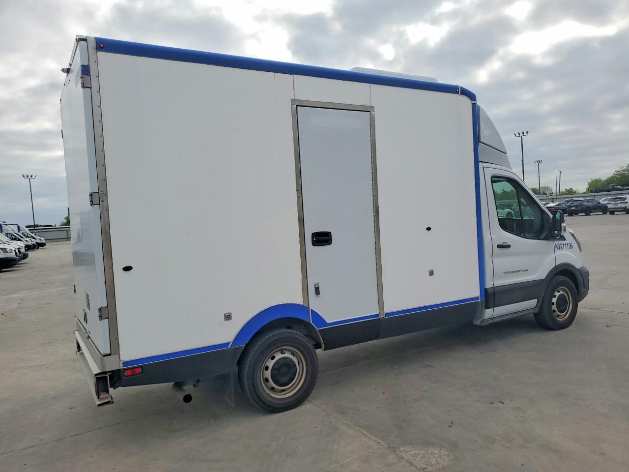 2021 Ford Transit Delivery Truck - Image 3