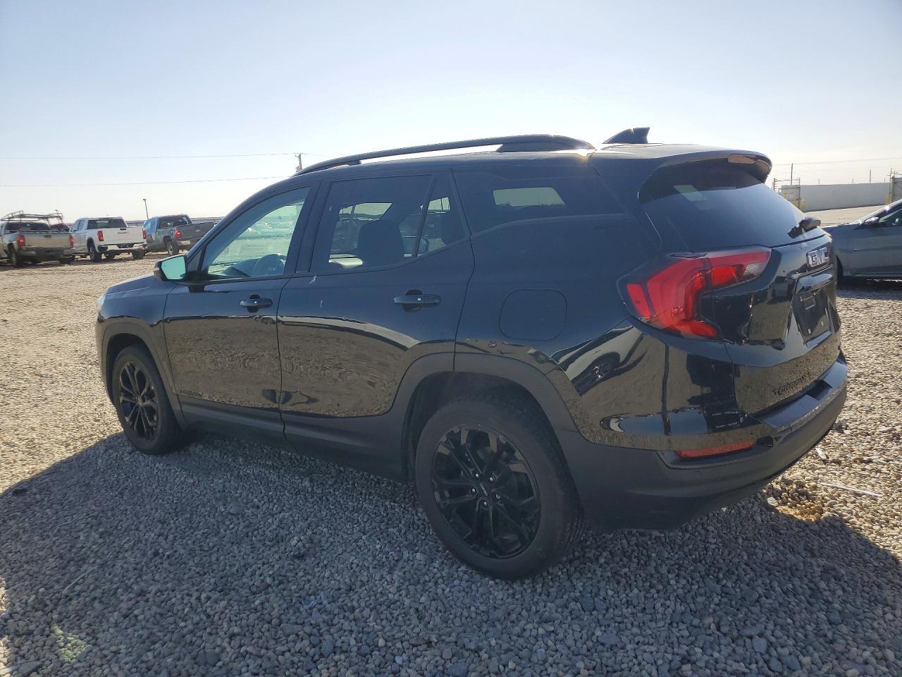 2021 GMC Terrain Slt - Фото 2
