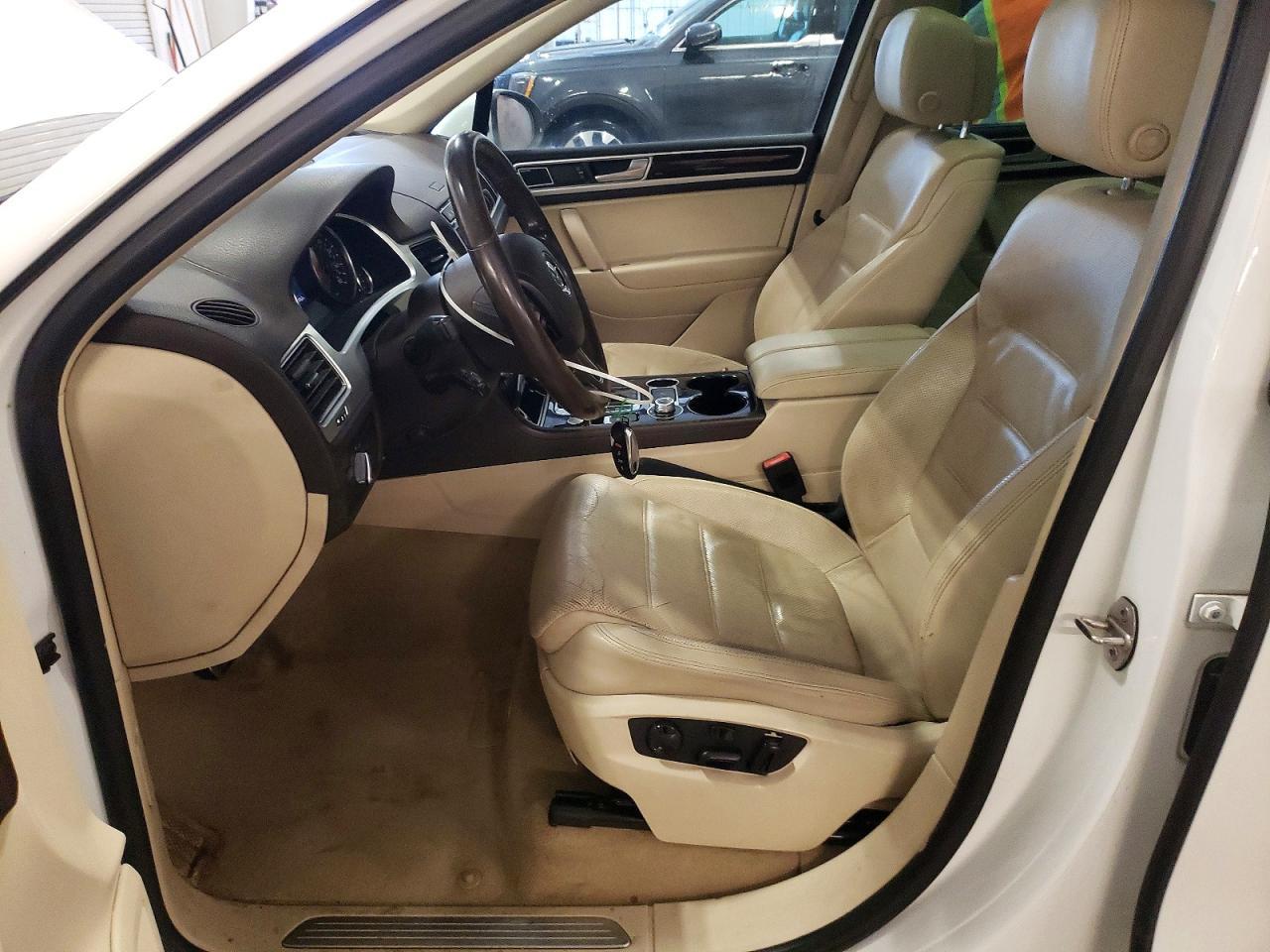 2016 Volkswagen Touareg Sport - Фото 7