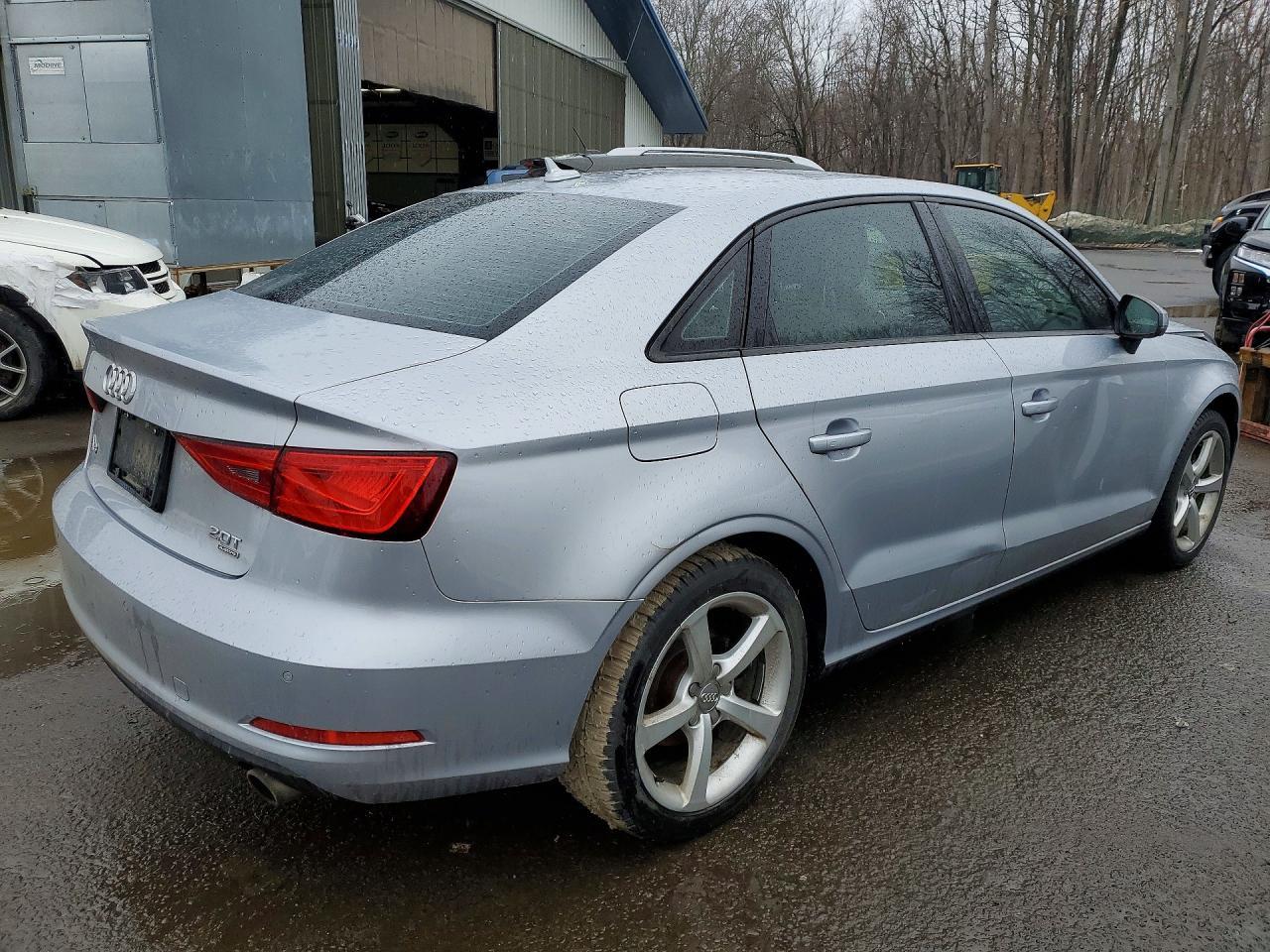 2015 Audi A3 Premium - Image 3