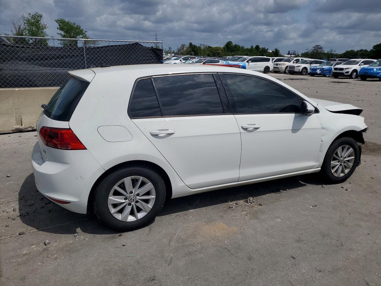 2016 Volkswagen Golf S - Фото 3