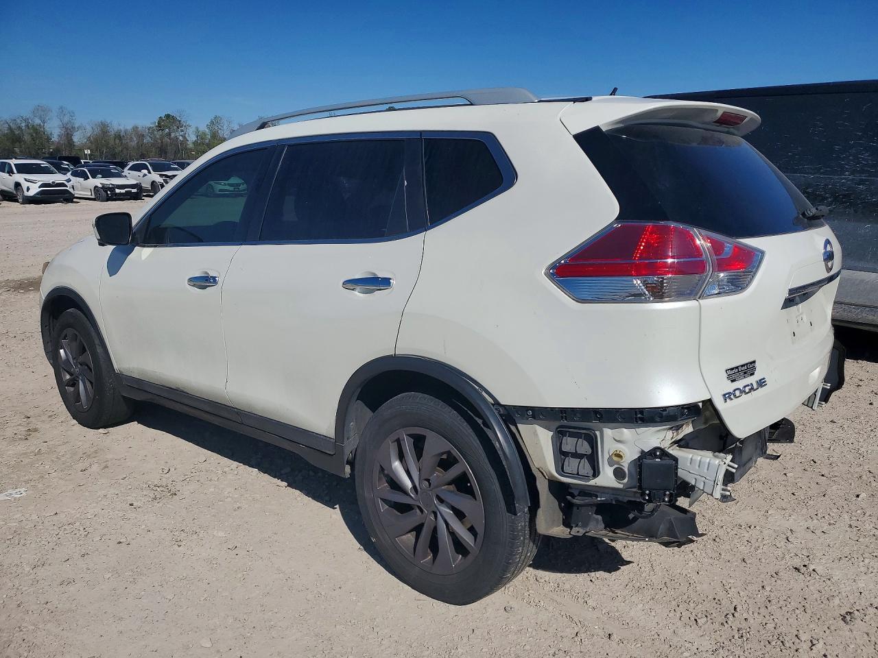2016 Nissan Rogue Sl - Image 2