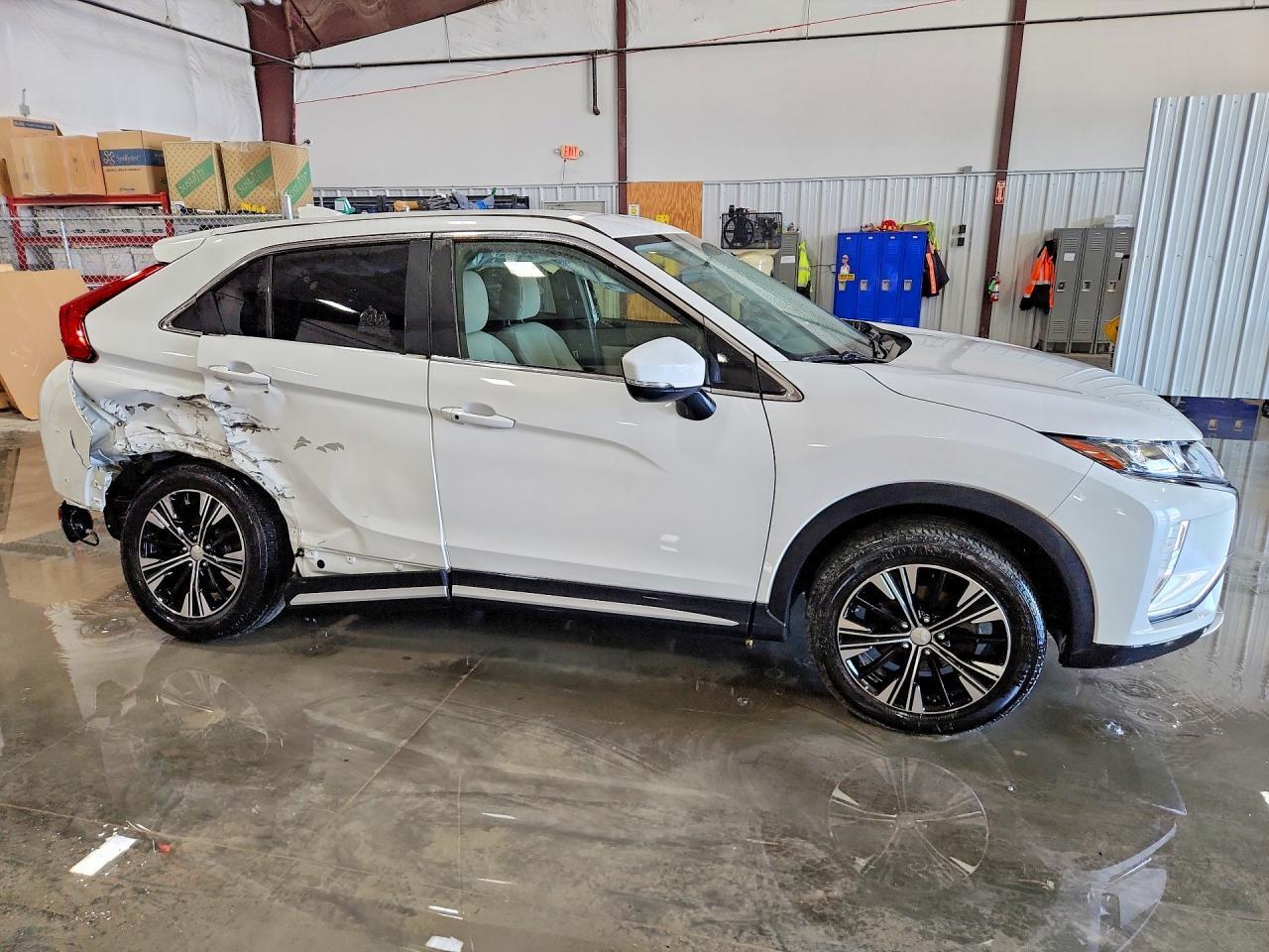 2018 Mitsubishi Eclipse Cross - Image 4