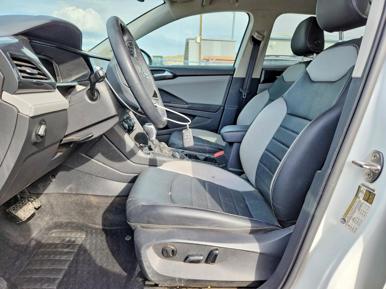 2022 Volkswagen Taos Sel - Image 7