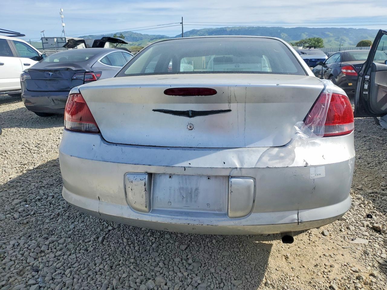 2005 Chrysler Sebring - Image 6