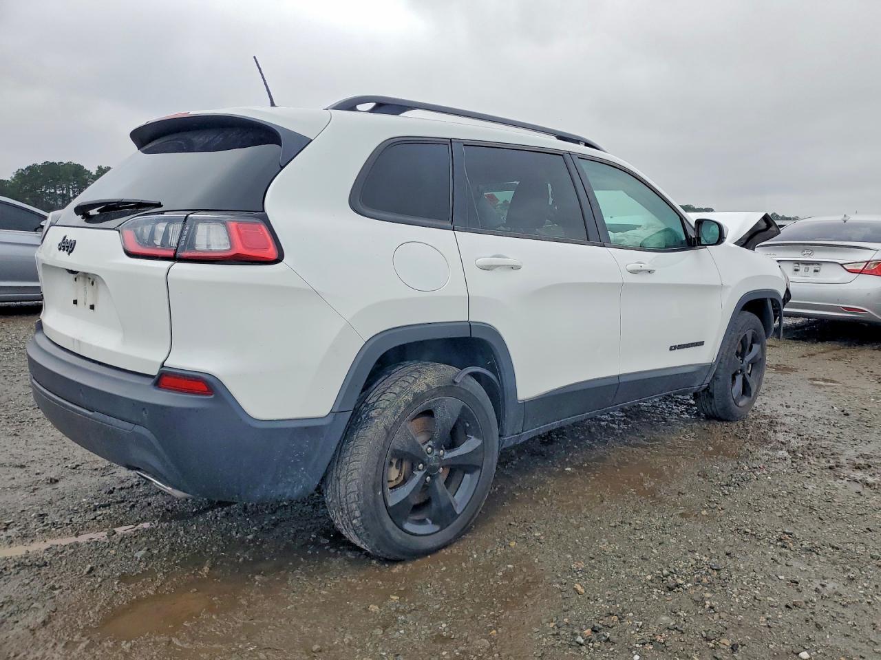 2019 Jeep Cherokee Latitude Plus - Фото 3