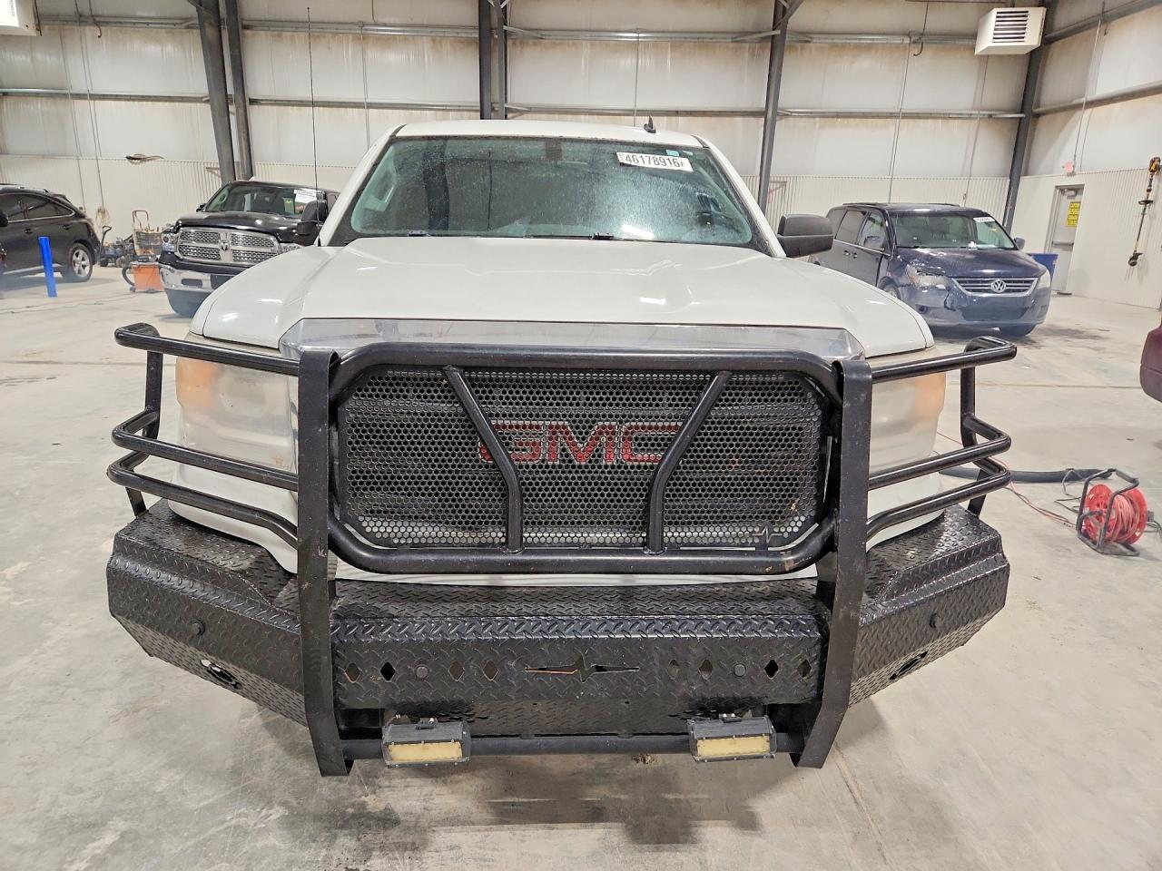 2014 GMC Sierra K1500 - Image 5