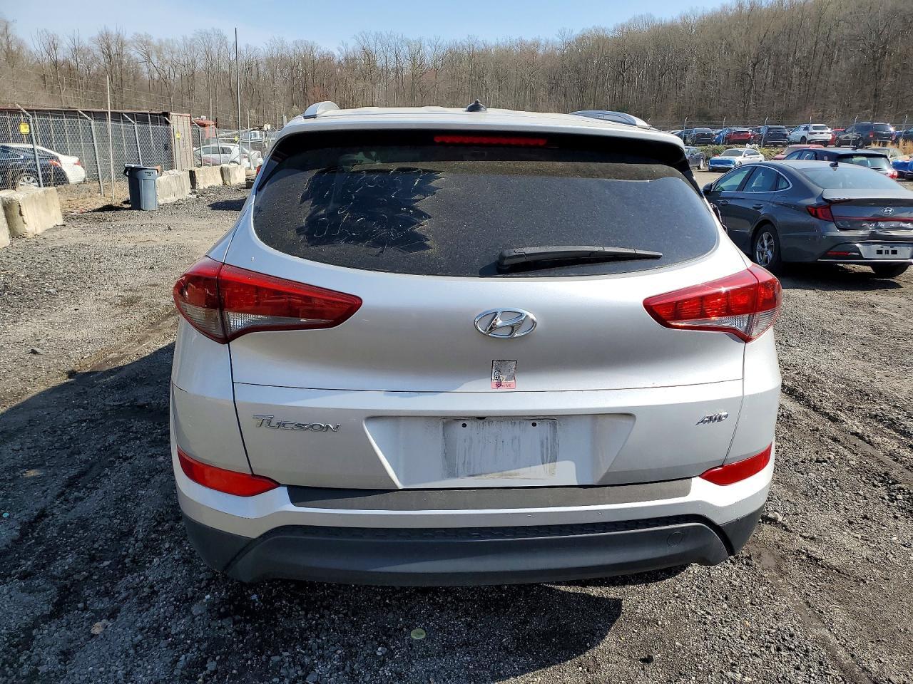 2017 Hyundai Tucson Se - Фото 6