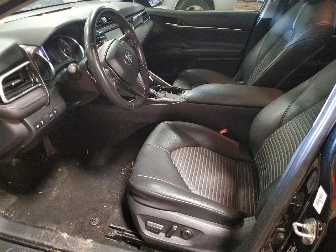 2018 Toyota Camry Se - Фото 7