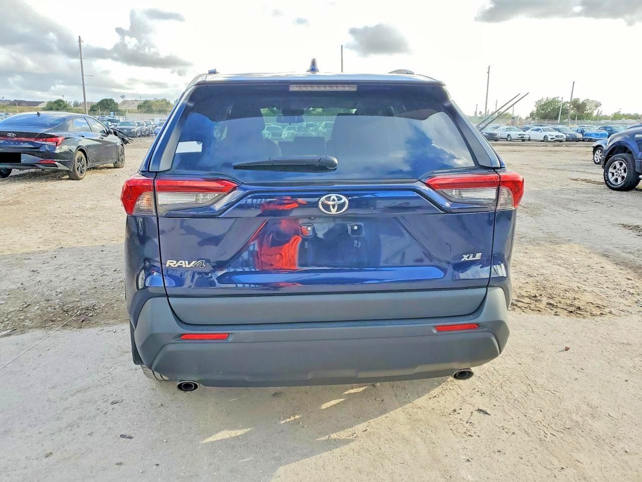2024 Toyota Rav4 Xle Premium - Фото 6