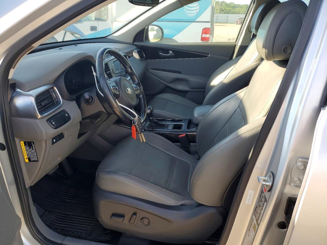 2016 Kia Sorento Ex - Image 7