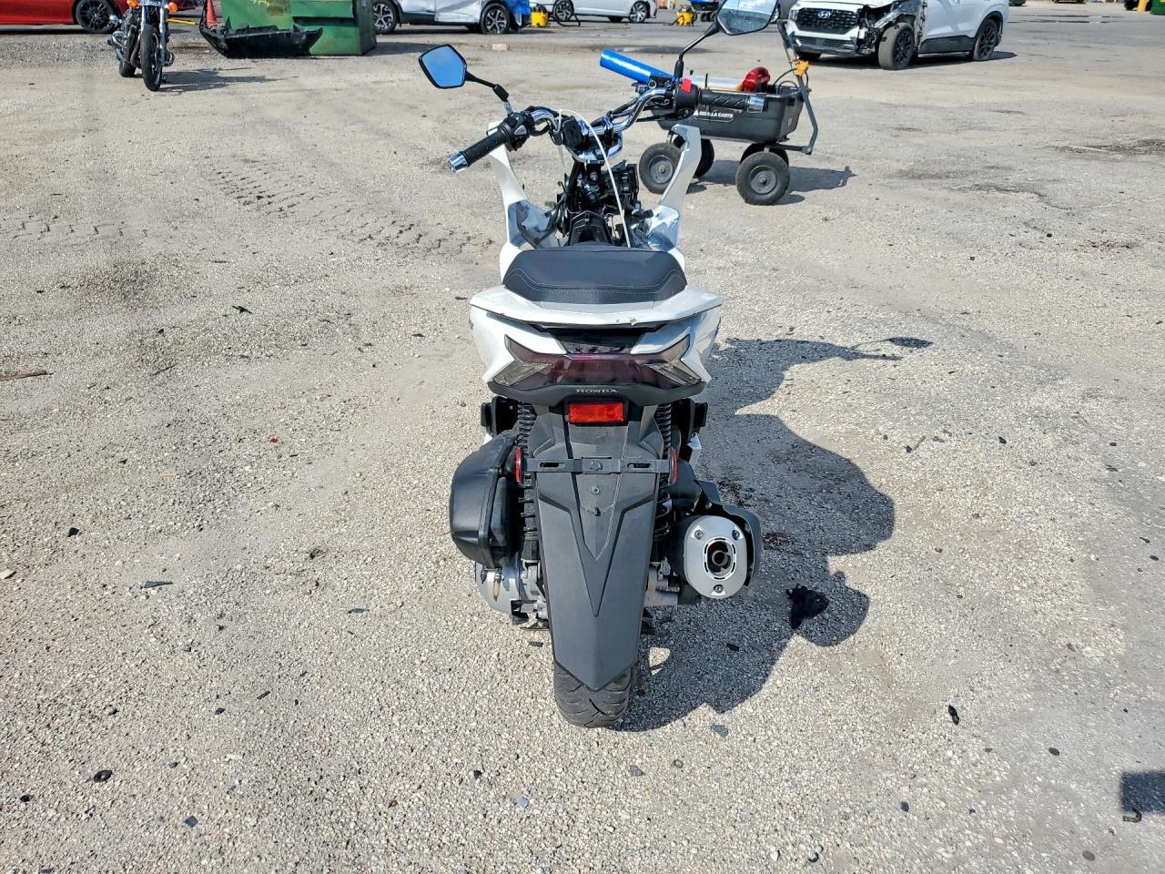 2022 Honda Ww150 A - Фото 4