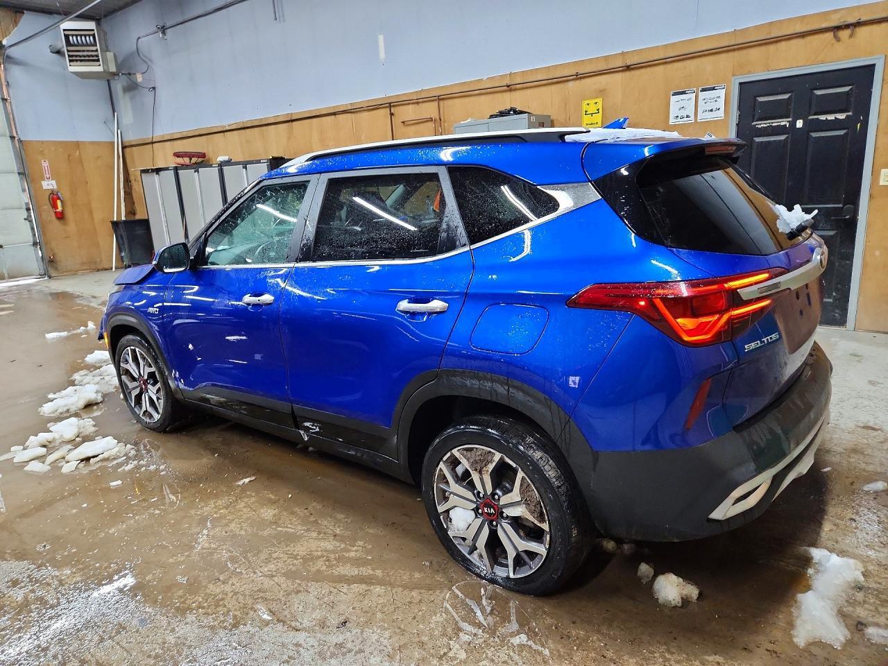 2021 Kia Seltos Sx Turbo - Фото 2