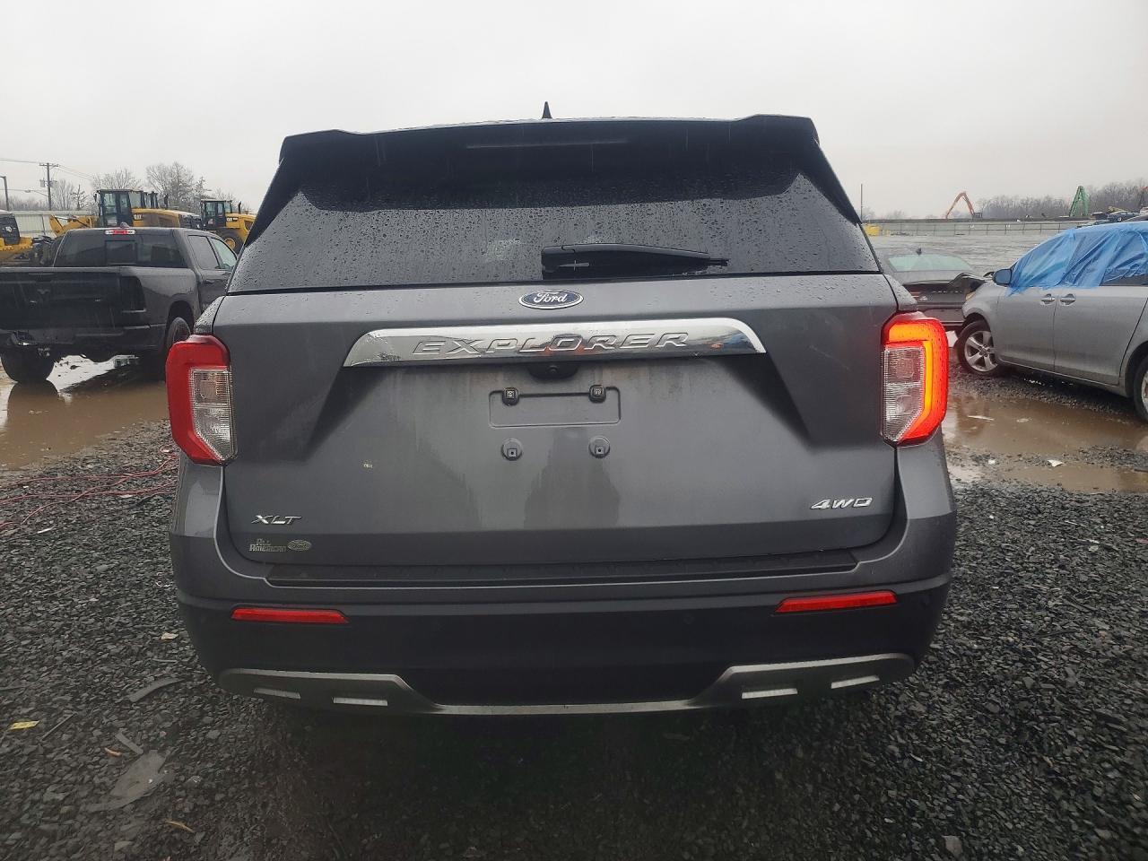 2021 Ford Explorer Xlt - Фото 6
